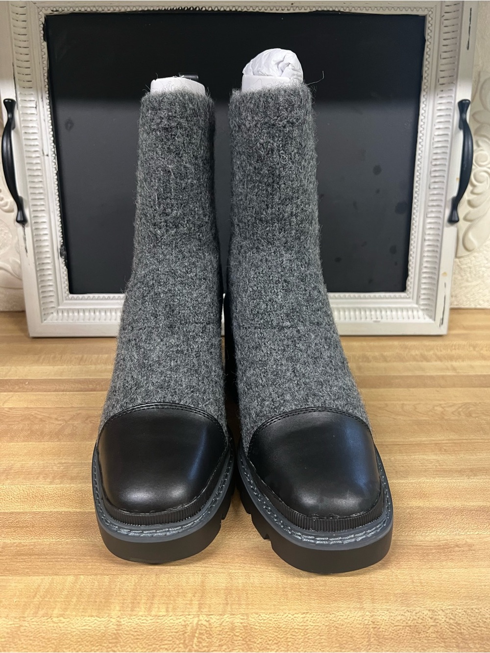 Sam Edelman NWT Roxanna Charcoal Knit Lug boot - Picture 7 of 11